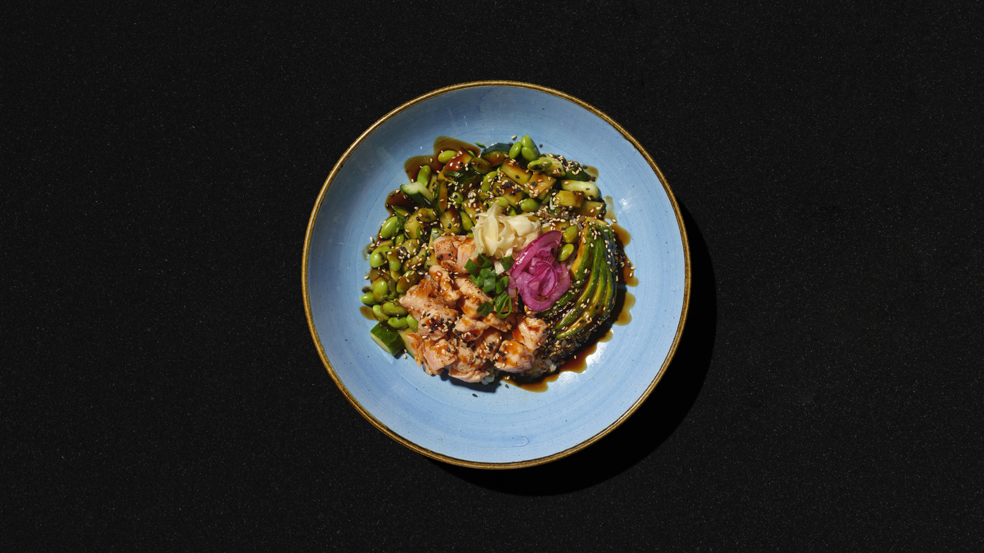 Hanko poke bowl grillattu lohi Hanko Aasian Hanko poke bowl grillattu lohi